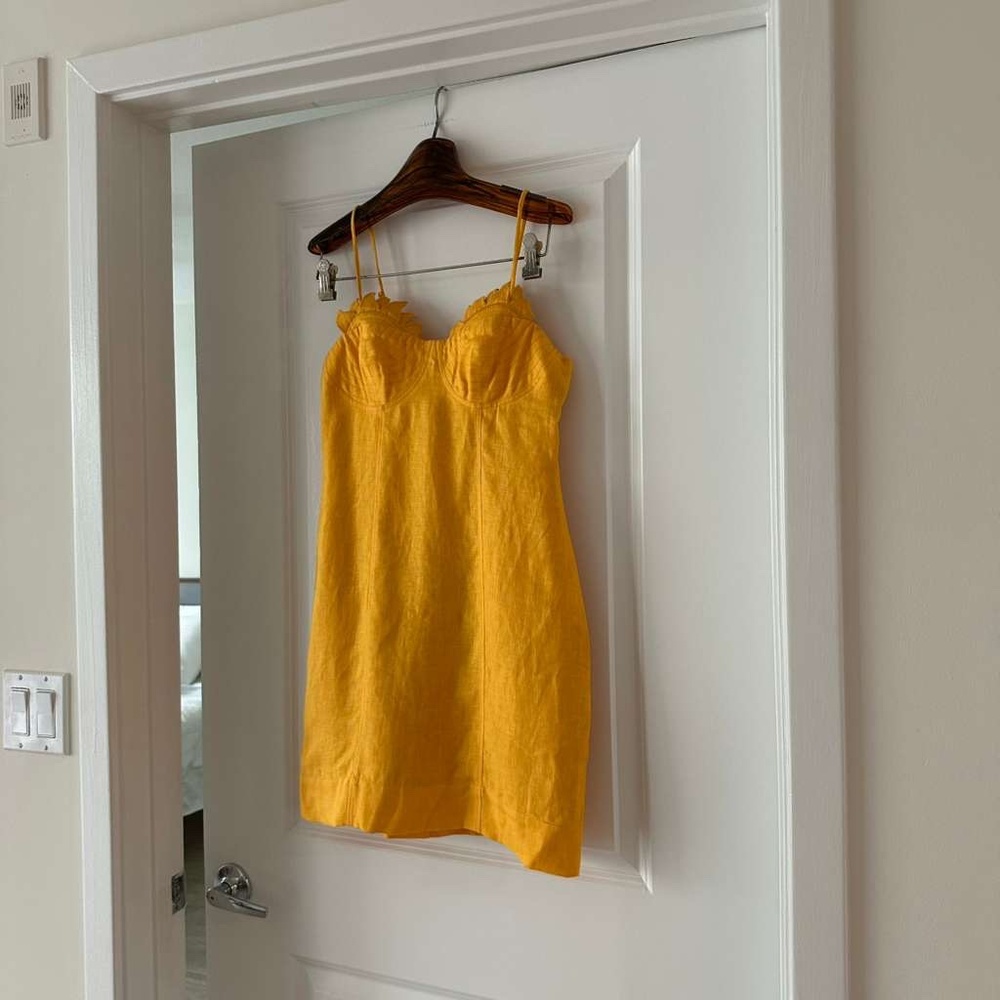 FARM Rio Yellow Sunburst Mini Dress - Picture 4 of 7